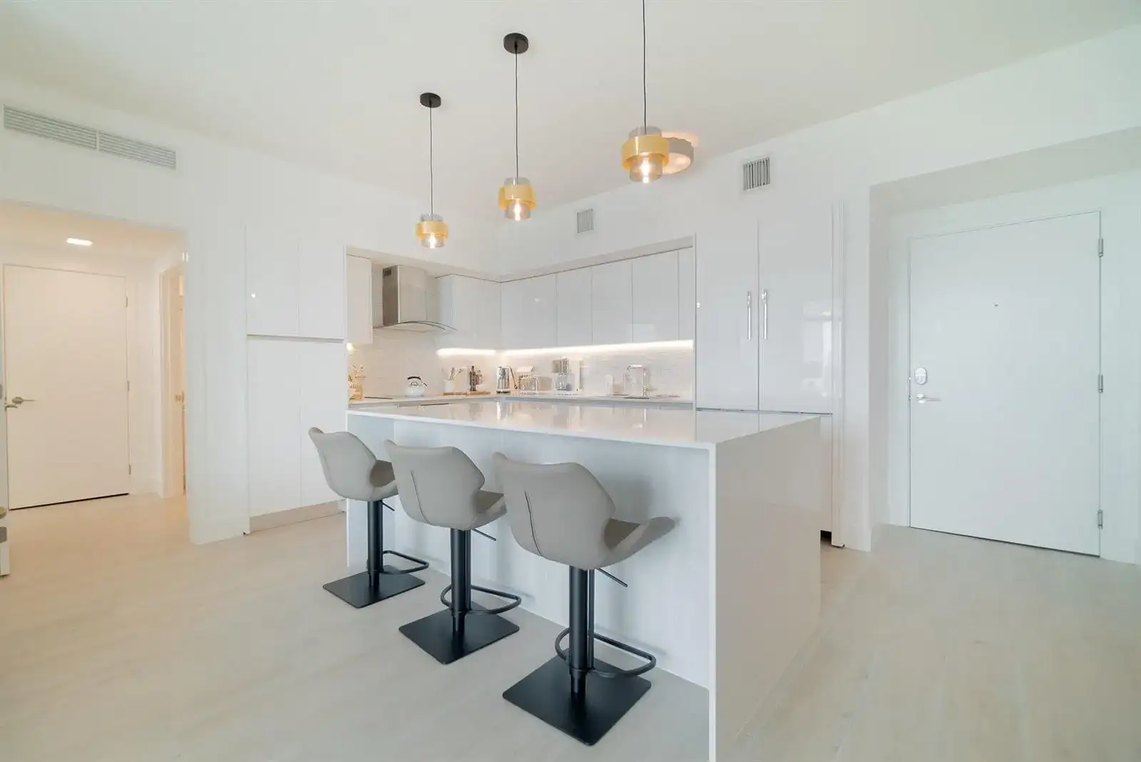 111 SE 1st Avenue # 514, Delray Beach FL 33444 photo 3