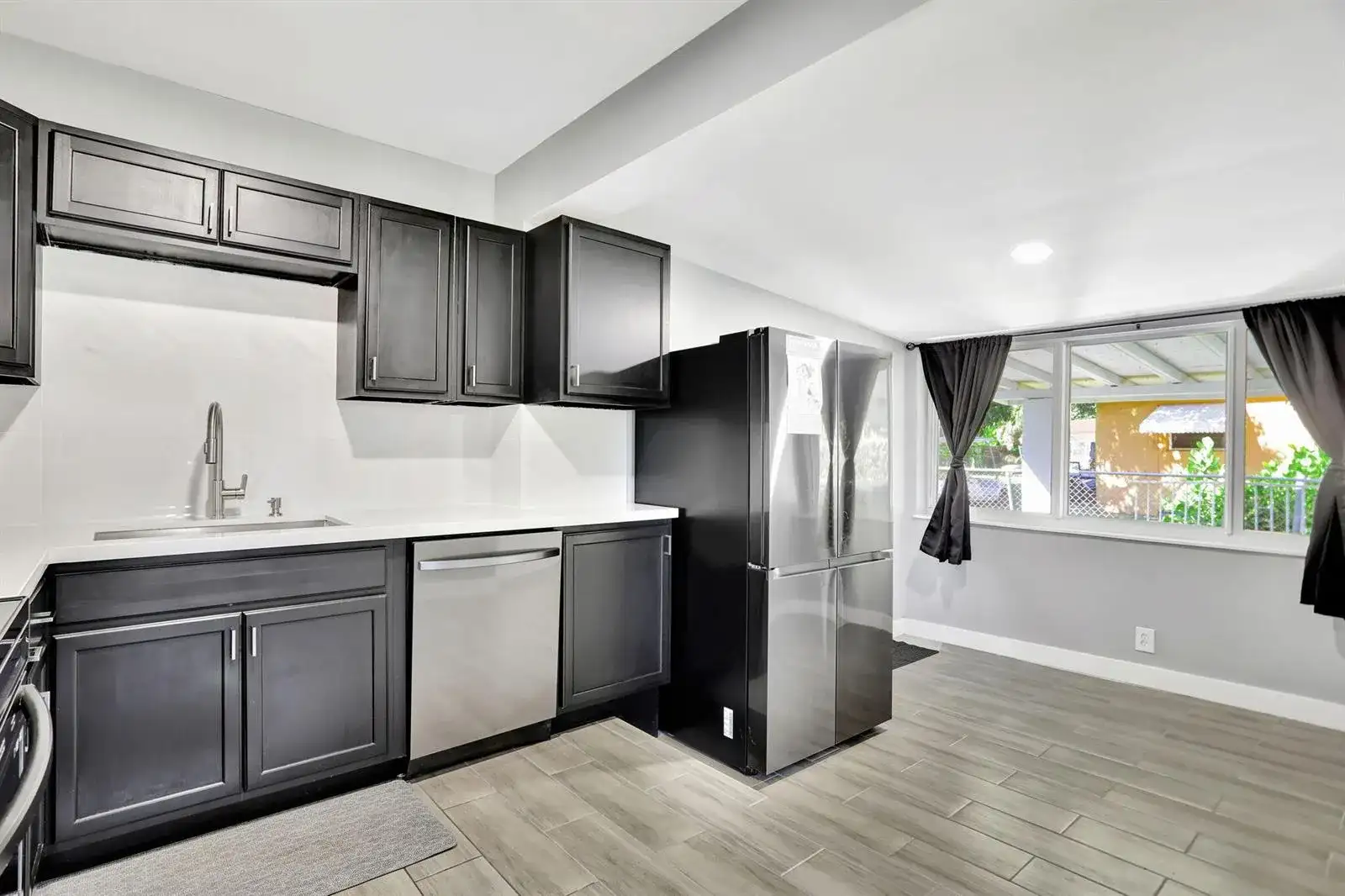 3440 NW 8th Court, Fort Lauderdale FL 33311 photo 3