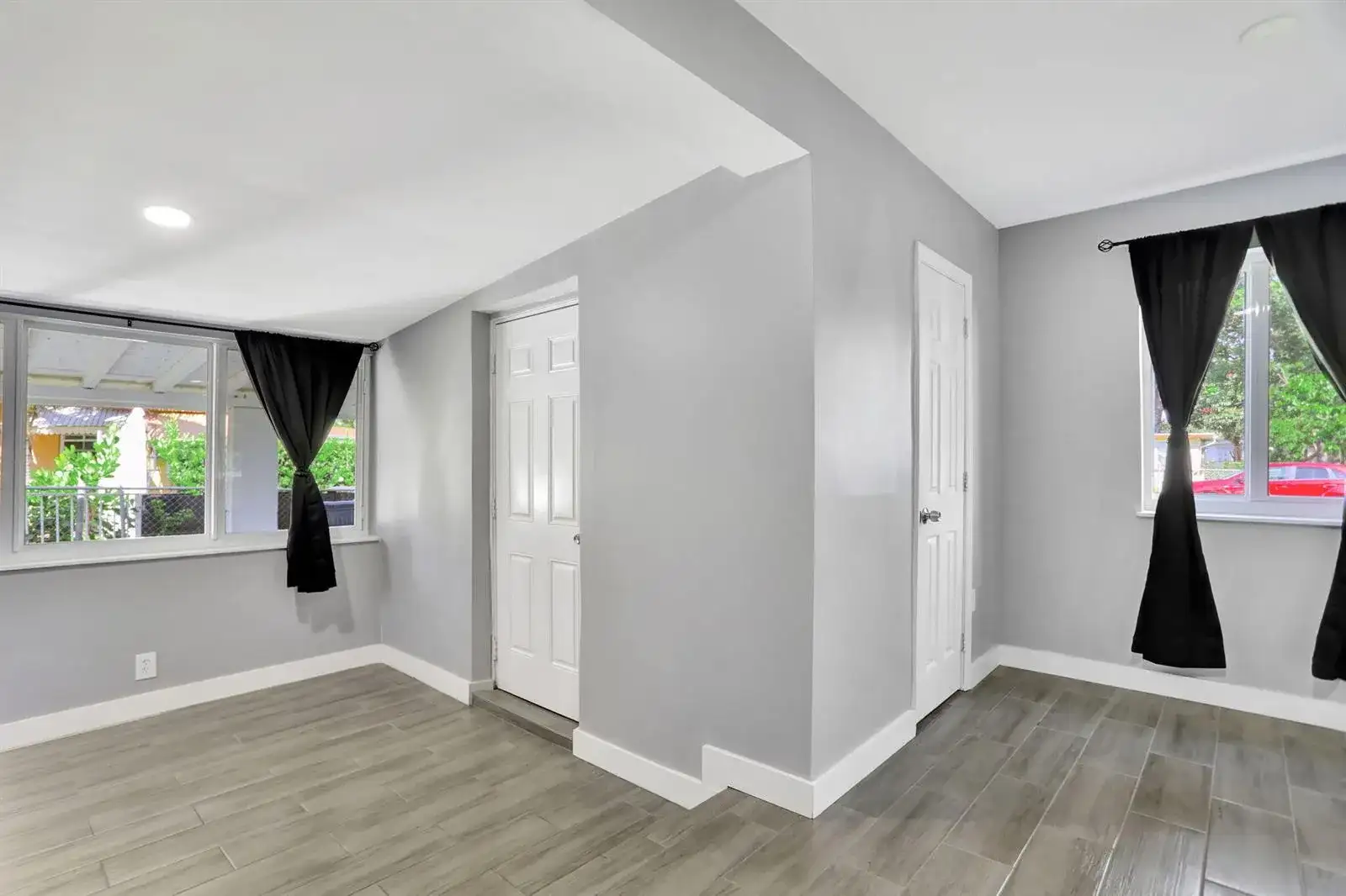 3440 NW 8th Court, Fort Lauderdale FL 33311 photo 4