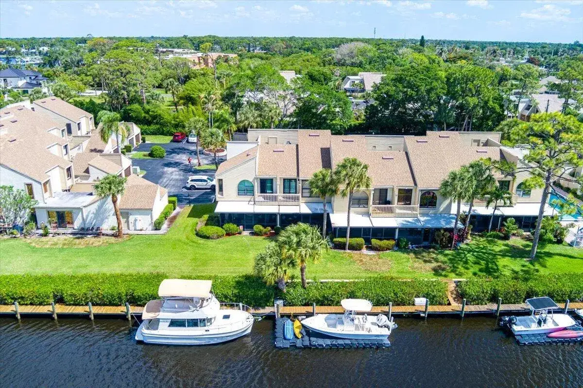 1102 SE Mitchell Avenue # 205, Port St. Lucie FL 34952