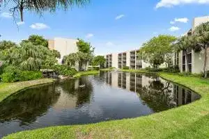 1605 Us-1 # E301, Jupiter FL 33477 photo 2