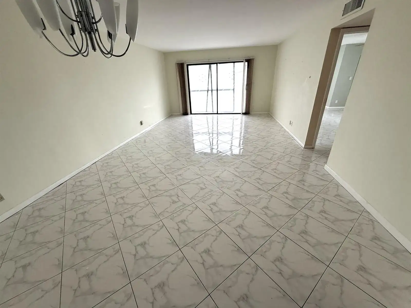 7076 Huntington Lane # 608, Delray Beach FL 33446 photo 3