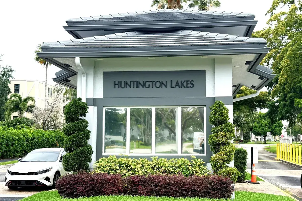 7076 Huntington Lane # 608, Delray Beach FL 33446