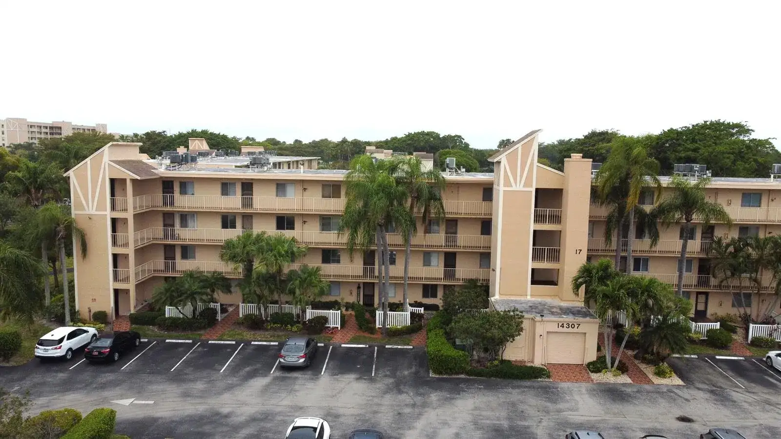 14307 Bedford Drive # 302, Delray Beach FL 33446