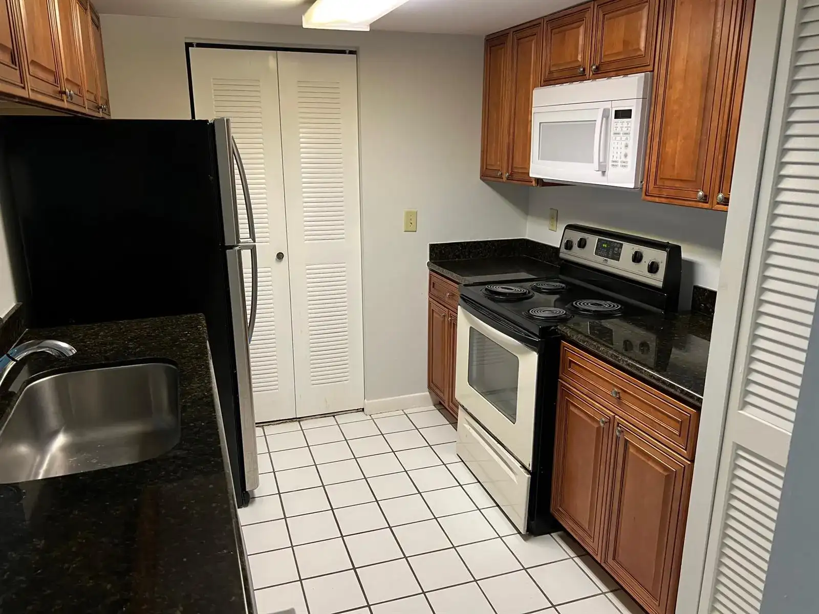 9901 Westview Drive # 314, Coral Springs FL 33076 photo 3