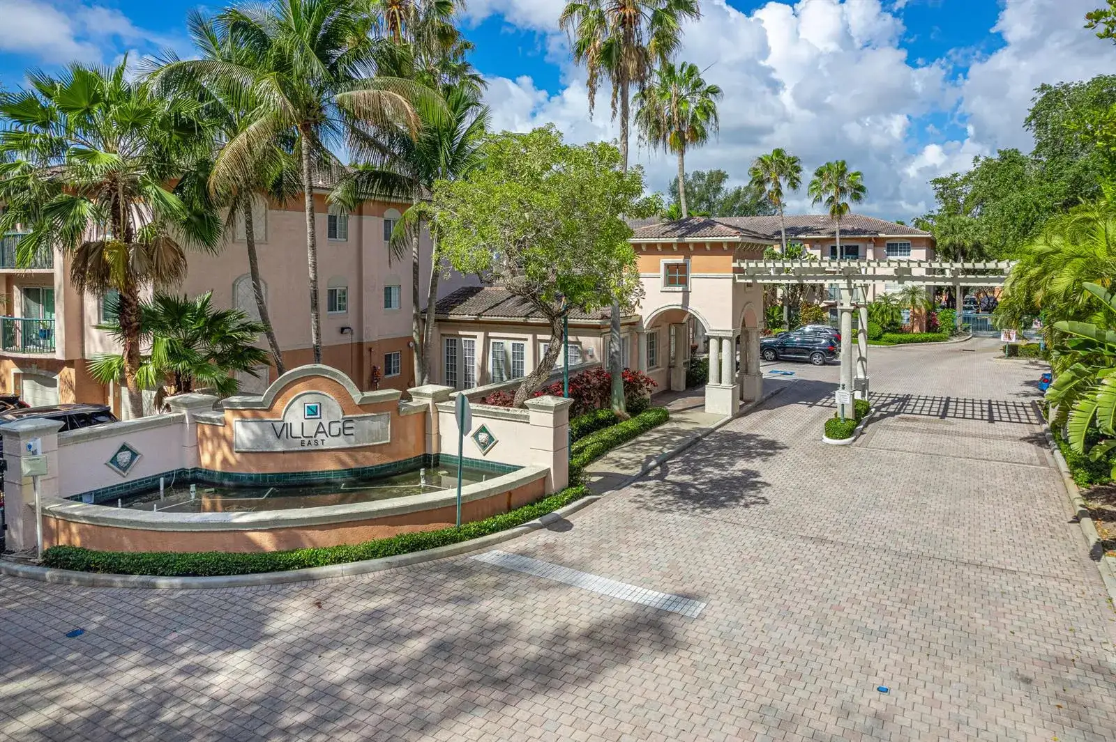 2009 SE 10th Avenue # 309, Fort Lauderdale FL 33316
