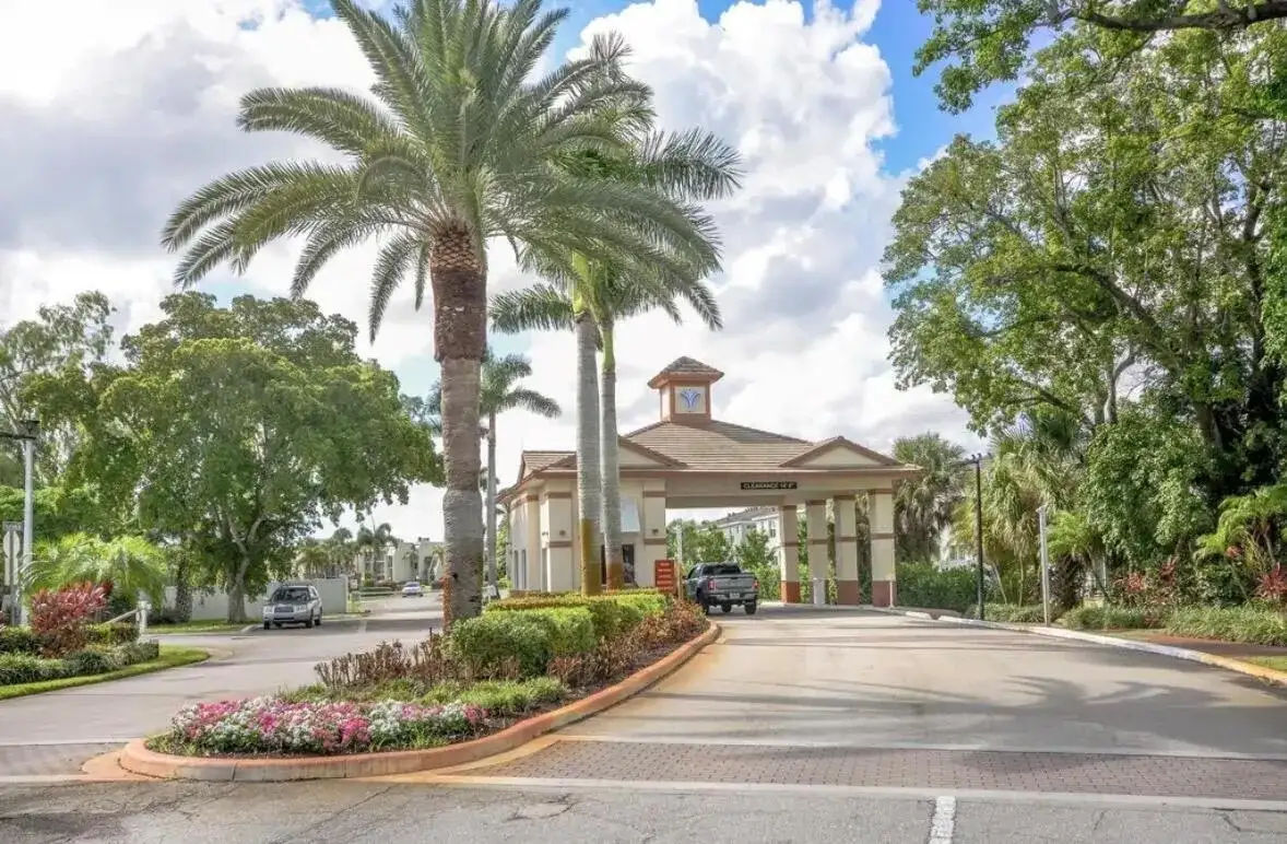 4110 Tivoli Court # 202, Lake Worth FL 33467 photo 3