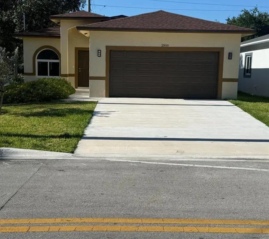 2999 NW 9th Street, Fort Lauderdale FL 33311
