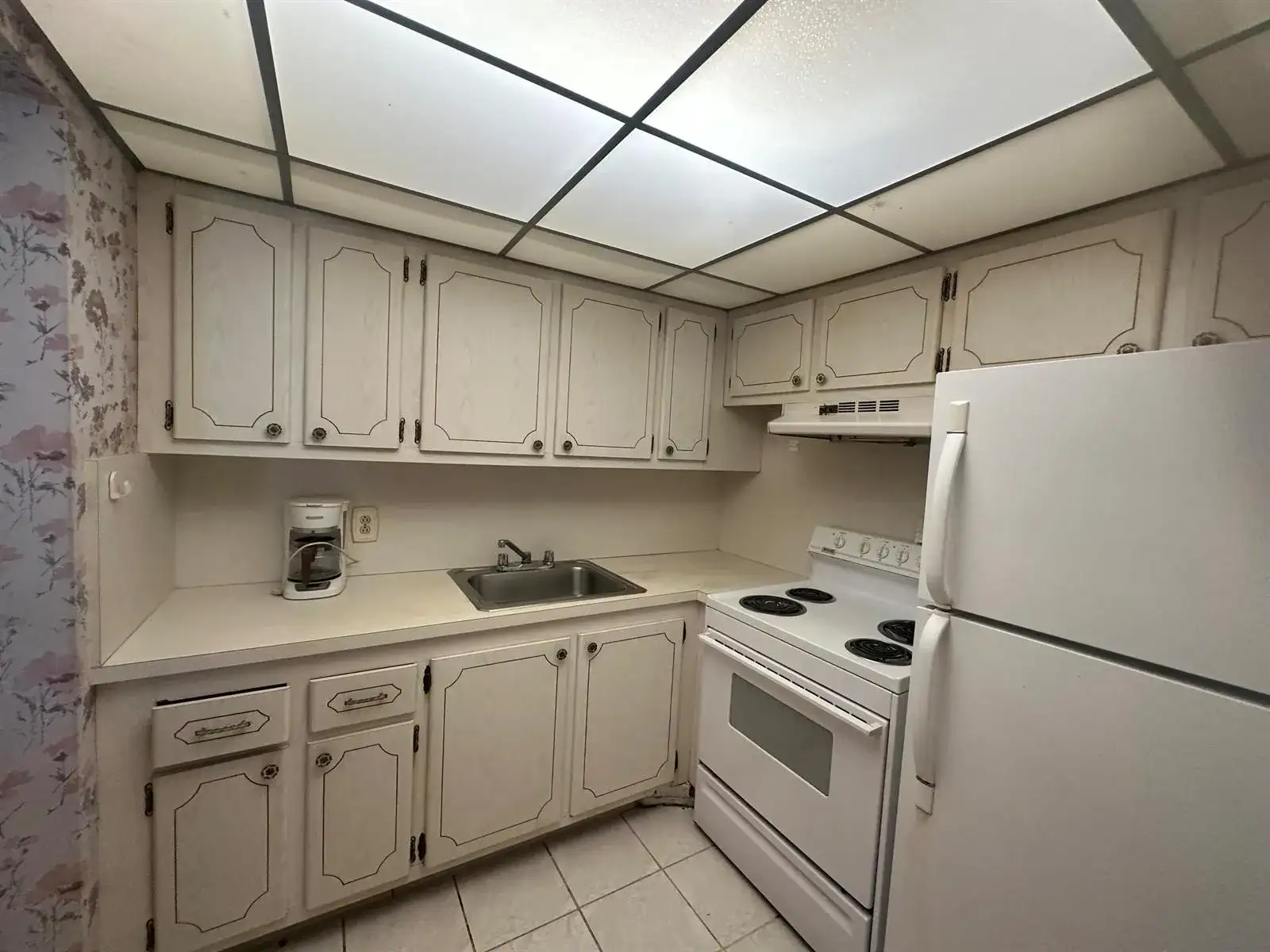 72 Northampton D, West Palm Beach FL 33417 photo 3