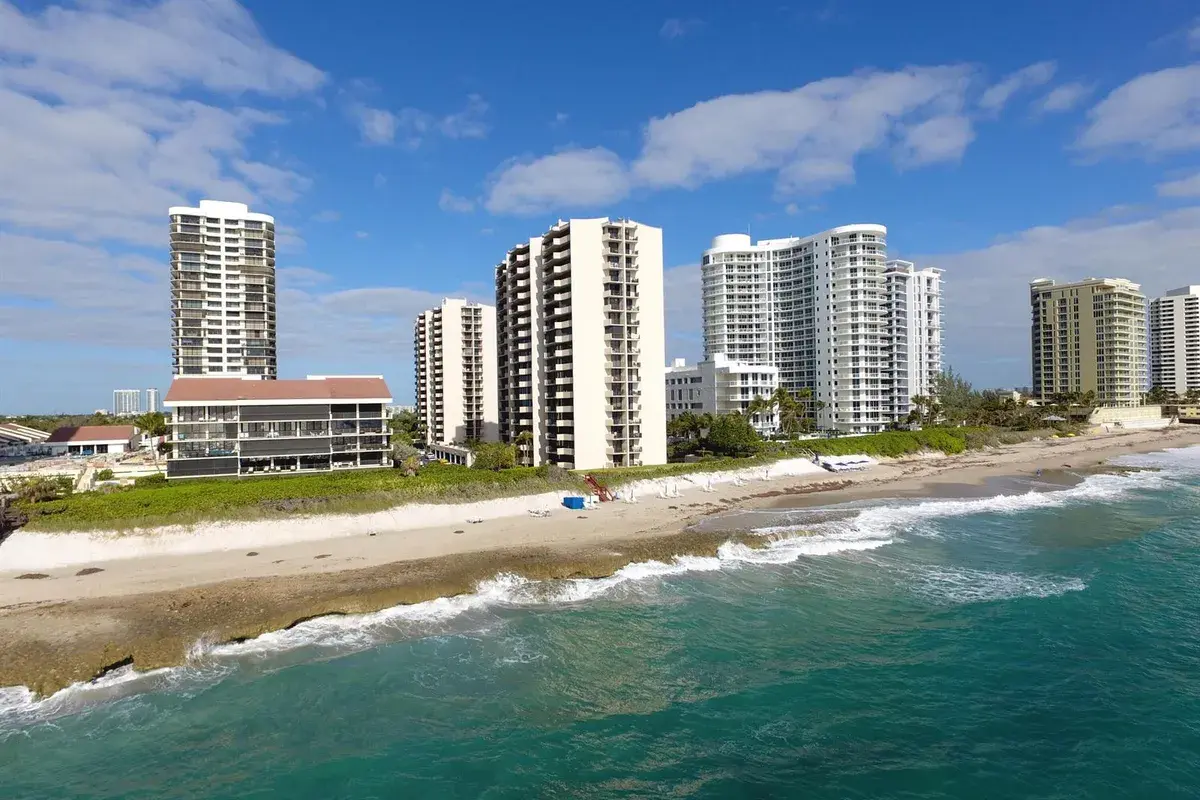 4200 N Ocean # 203, Singer Island FL 33404