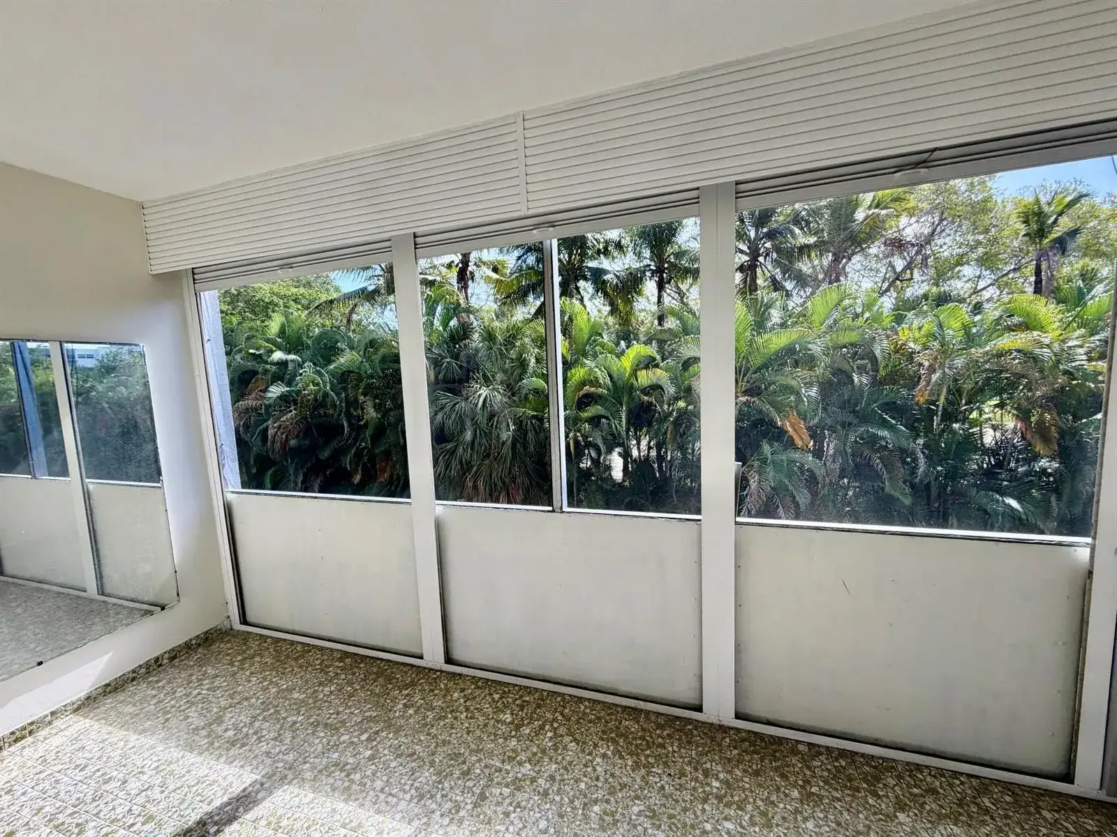 1000 NE 14th Avenue # 304, Hallandale Beach FL 33009 photo 4