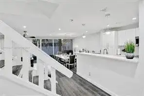 833 NW 81st Avenue # 4, Plantation FL 33324 photo 4