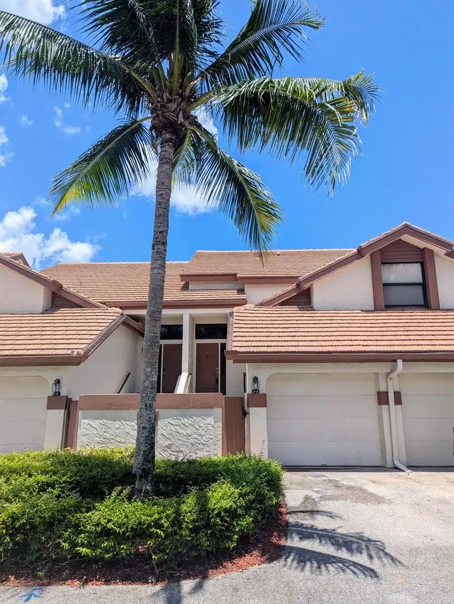 12676 Shoreline Drive # 2f, Wellington FL 33414