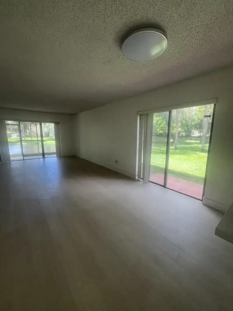 235 Lakeview Drive # 104, Weston FL 33326 photo 2