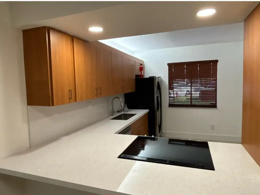 235 Lakeview Drive # 104, Weston FL 33326 photo 3