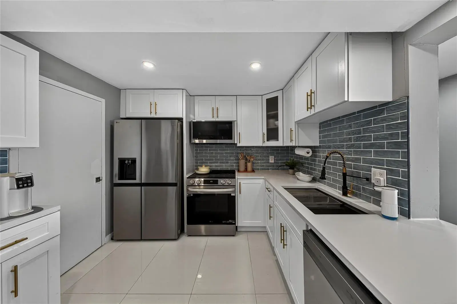 1160 N Federal Highway # 1022, Fort Lauderdale FL 33304