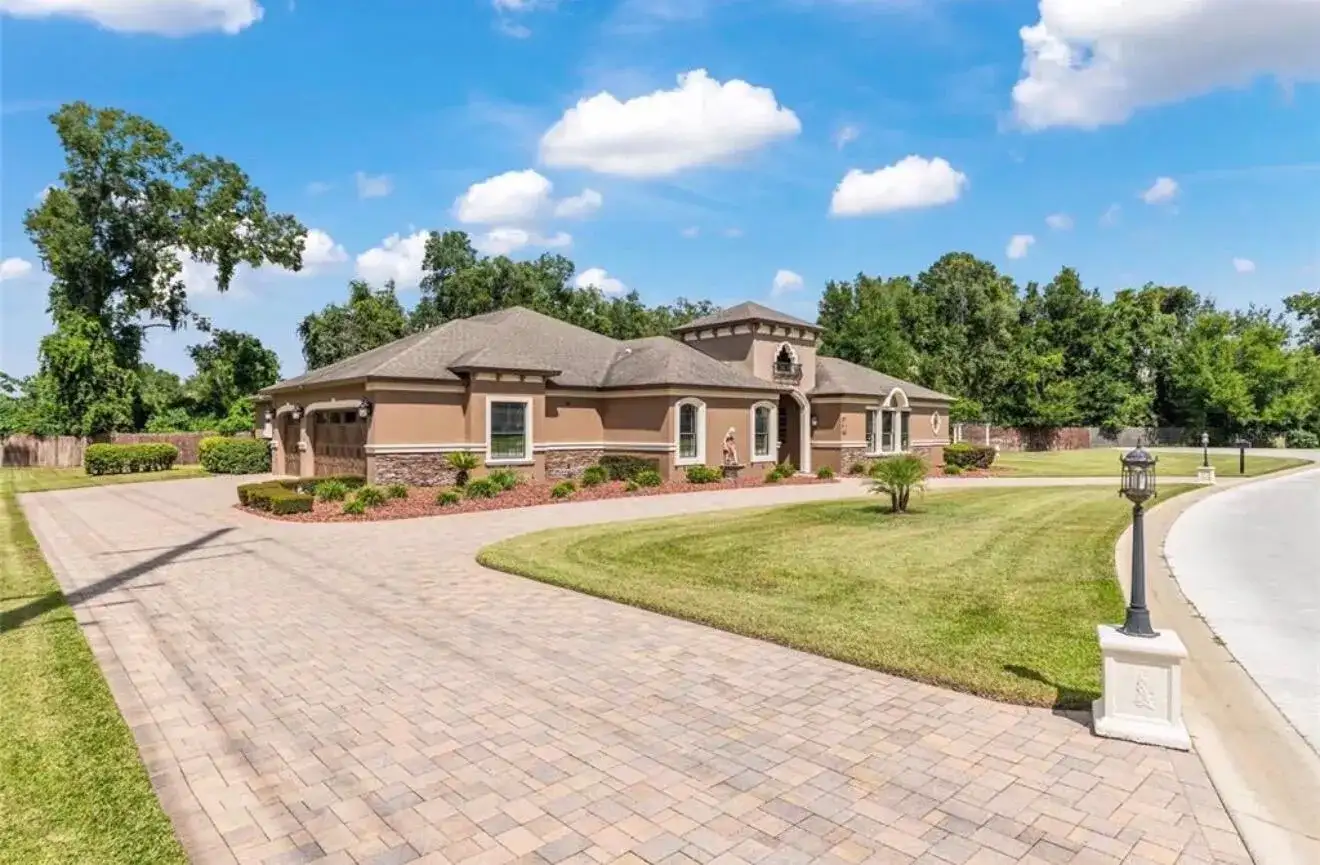 2901 SE 28th Lane, Ocala FL 34471 photo 2