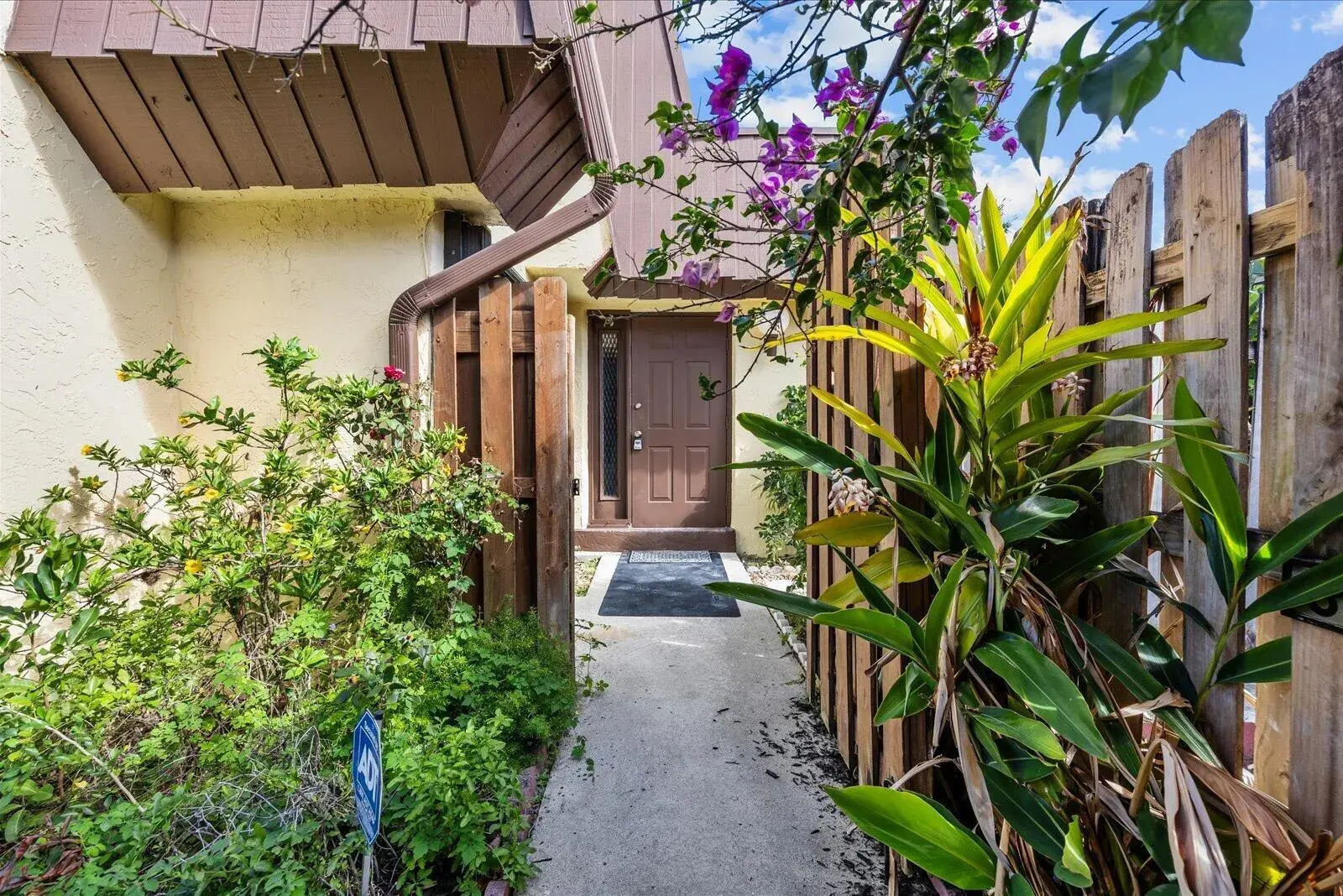 3548 Gardens East Drive # B, Palm Beach Gardens FL 33410