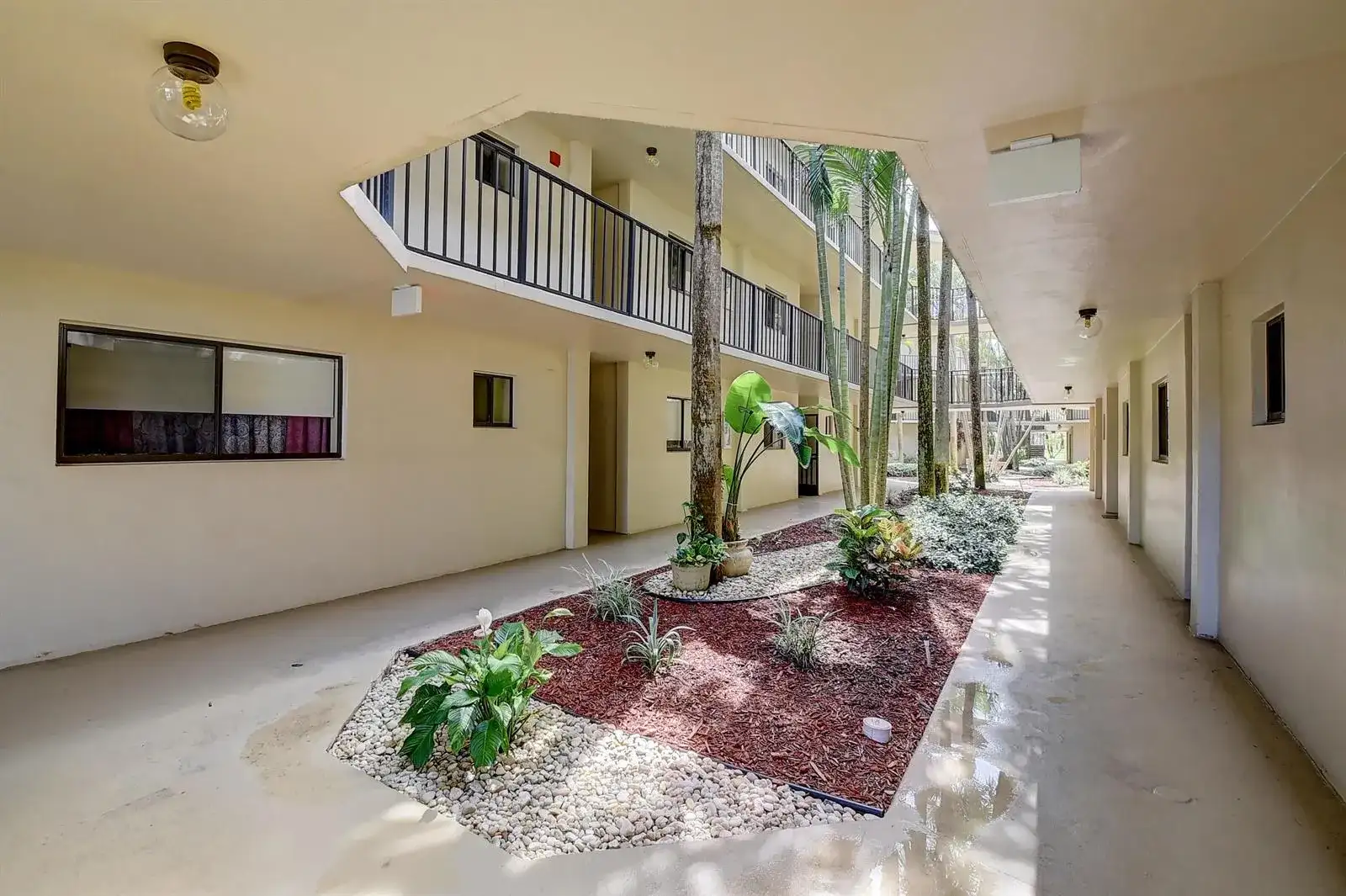 5370 Las Verdes Circle # 324, Delray Beach FL 33484 photo 5