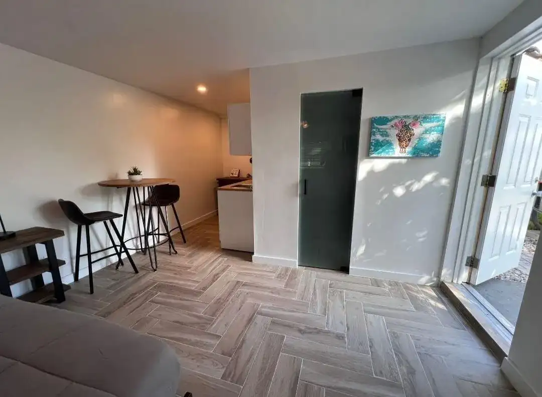1211 NE 15th Avenue # 2, Fort Lauderdale FL 33304 photo 2