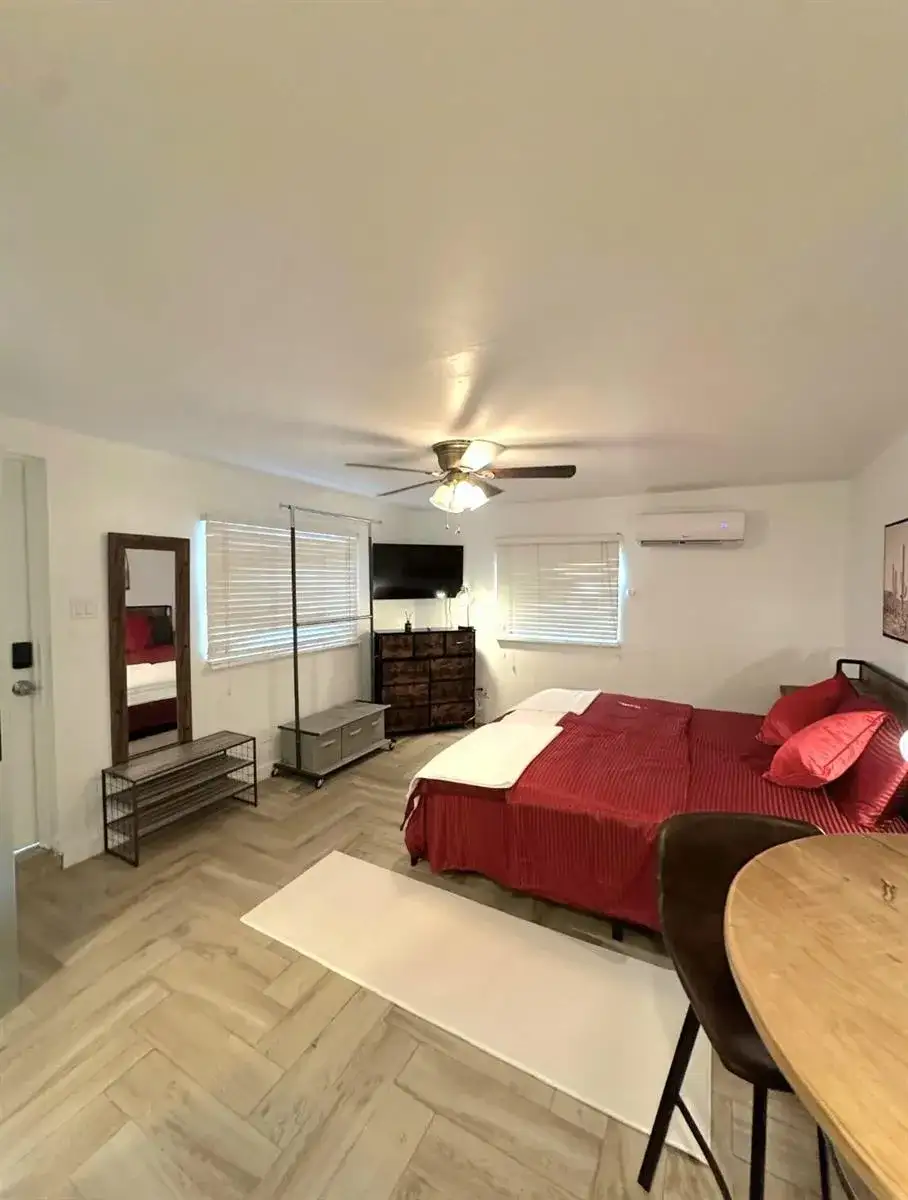 1211 NE 15th Avenue # 2, Fort Lauderdale FL 33304 photo 5