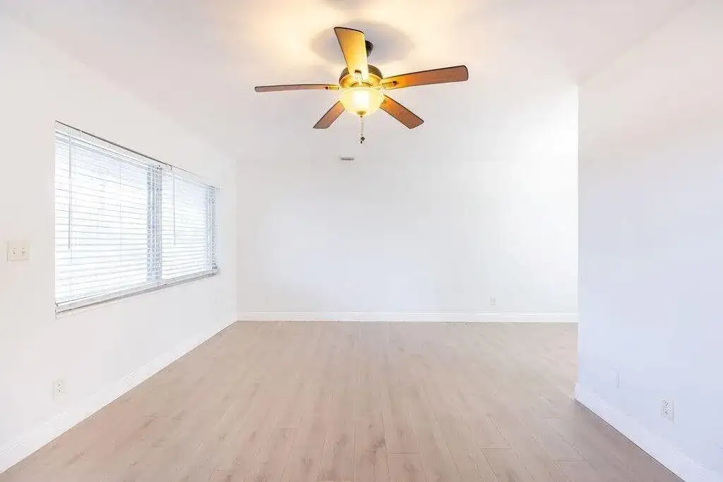 426 NE 7th Avenue # 2b, Delray Beach FL 33483 photo 5