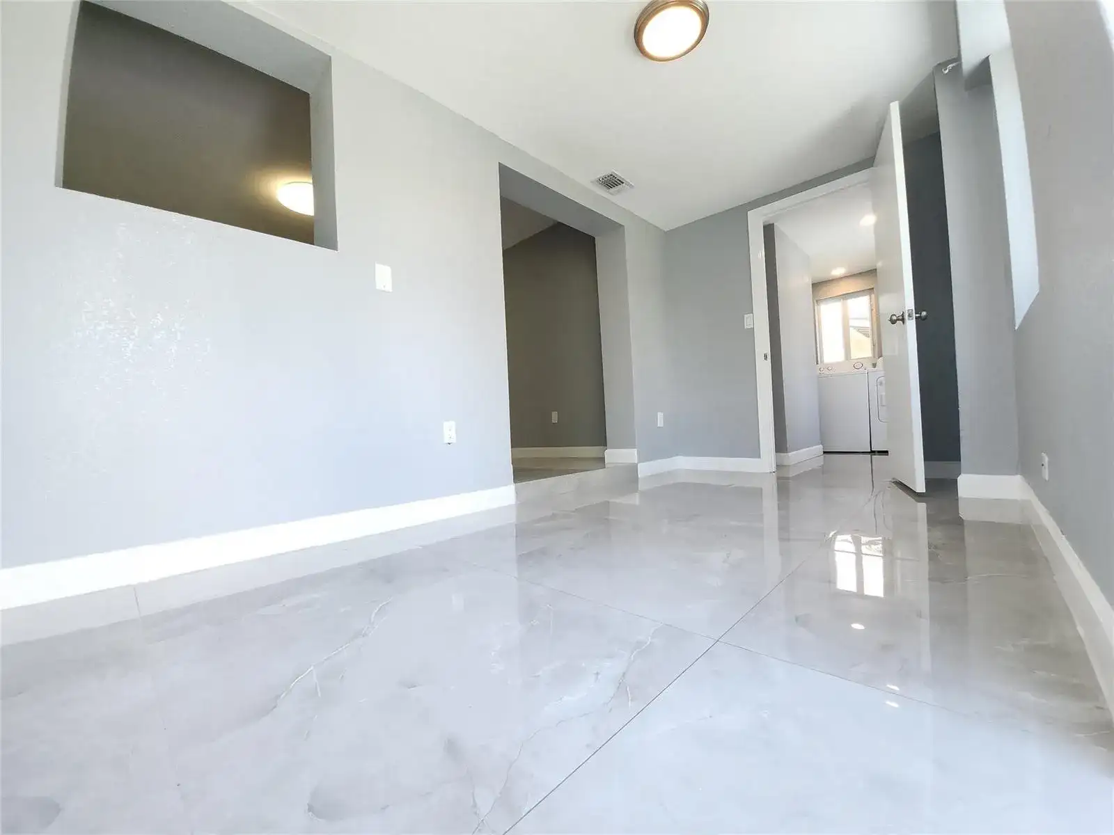 1766 NE 181st Street, North Miami Beach FL 33162 photo 2