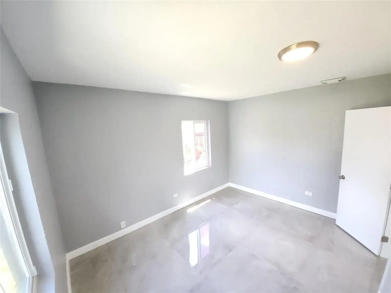 1766 NE 181st Street, North Miami Beach FL 33162 photo 5