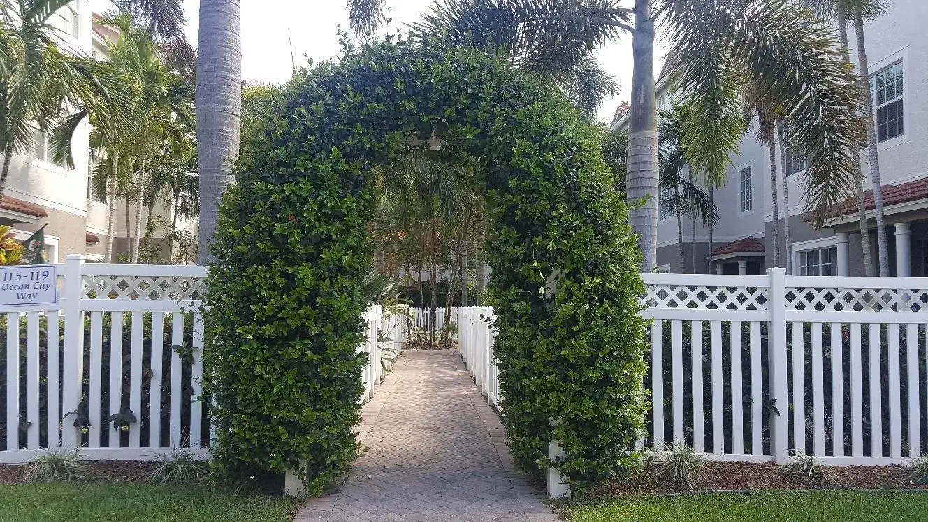 118 Ocean Cay Way, Hypoluxo FL 33462 photo 3