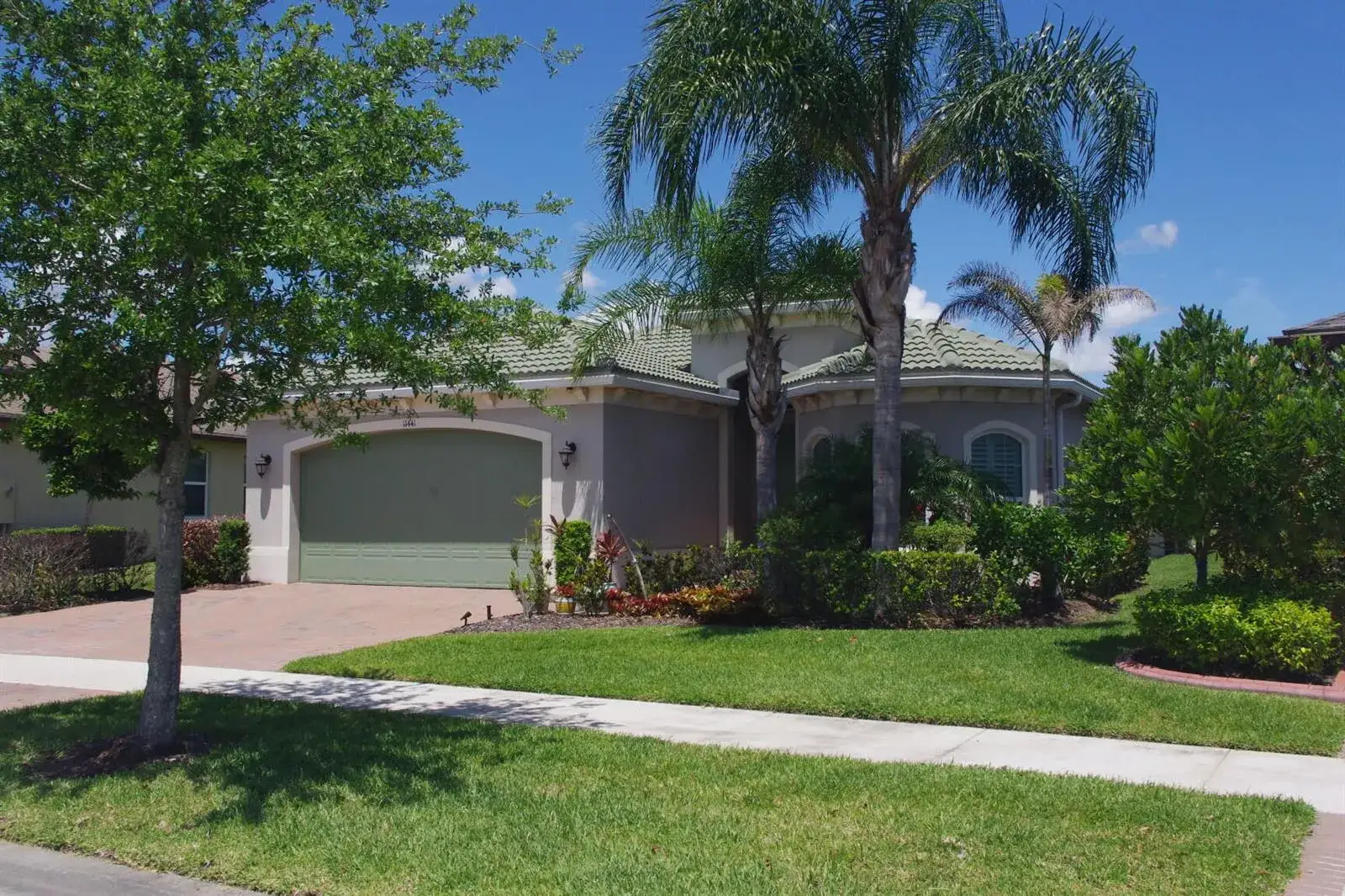 11441 SW Lake Park Drive, Port St. Lucie FL 34987