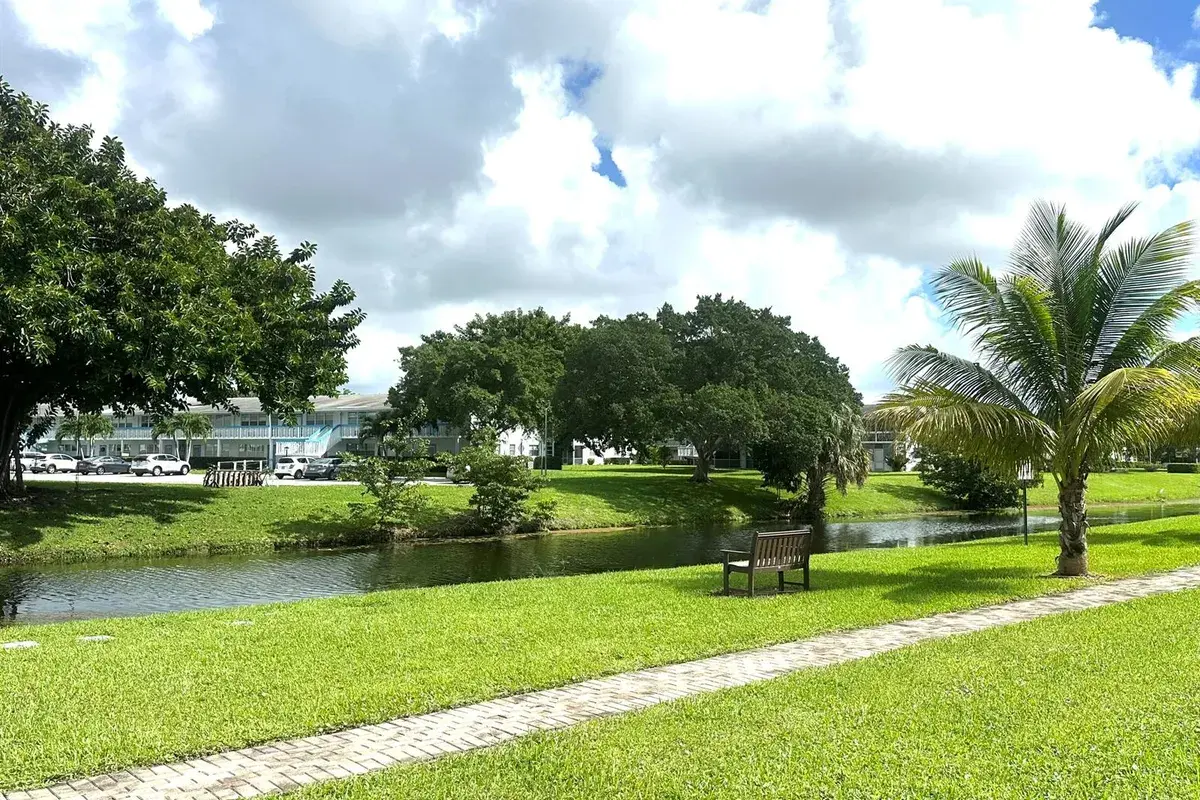 1092 Newport S, Deerfield Beach FL 33442