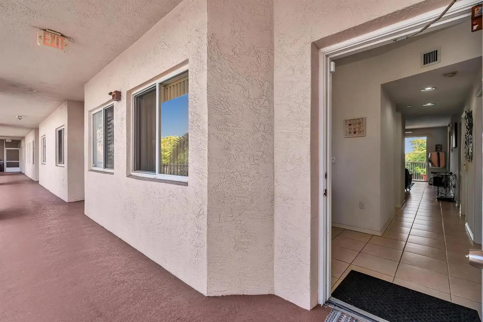 7735 Yardley Drive # 305, Tamarac FL 33321 photo 2