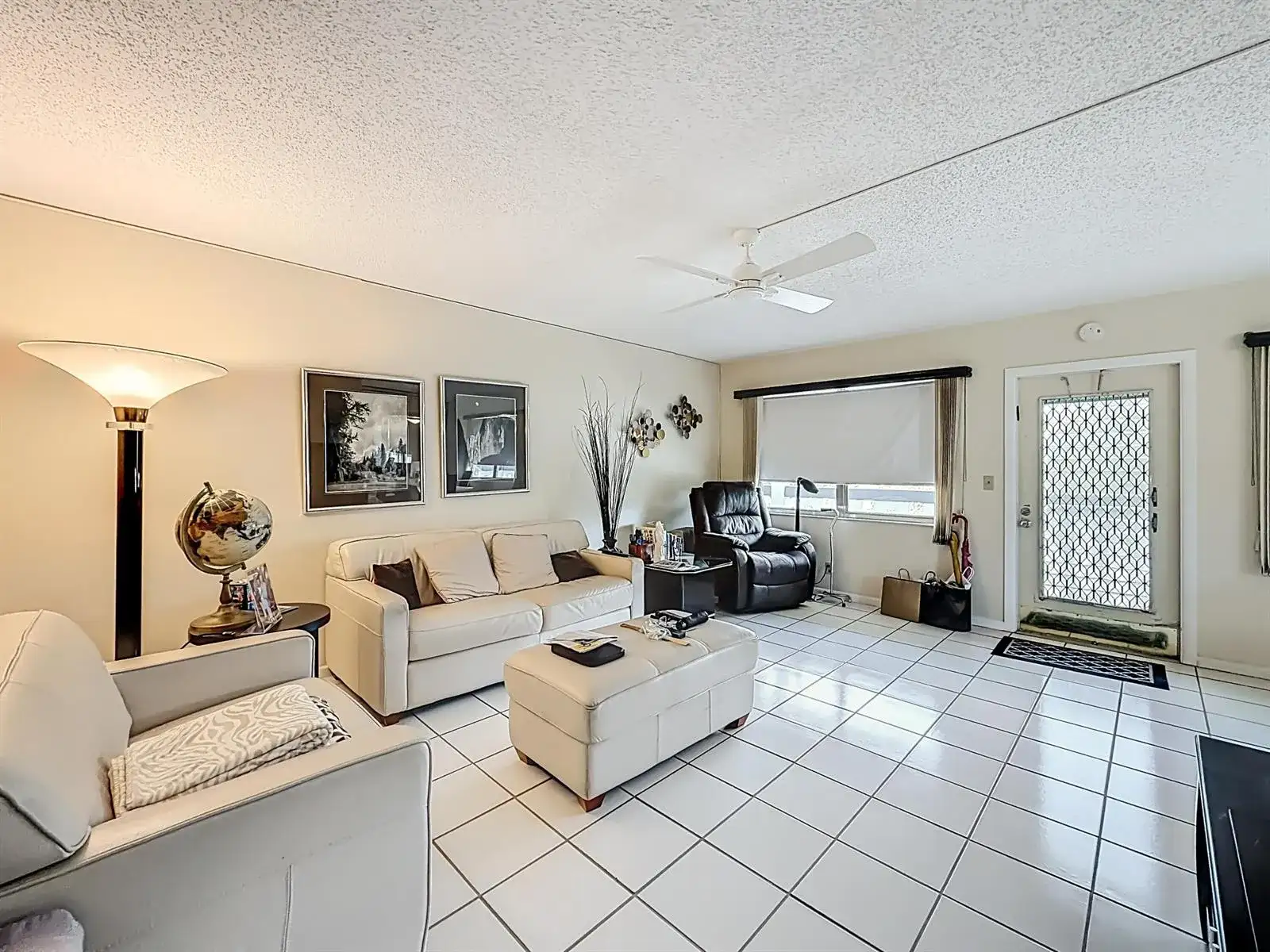 2114 Oakridge V, Deerfield Beach FL 33442 photo 4