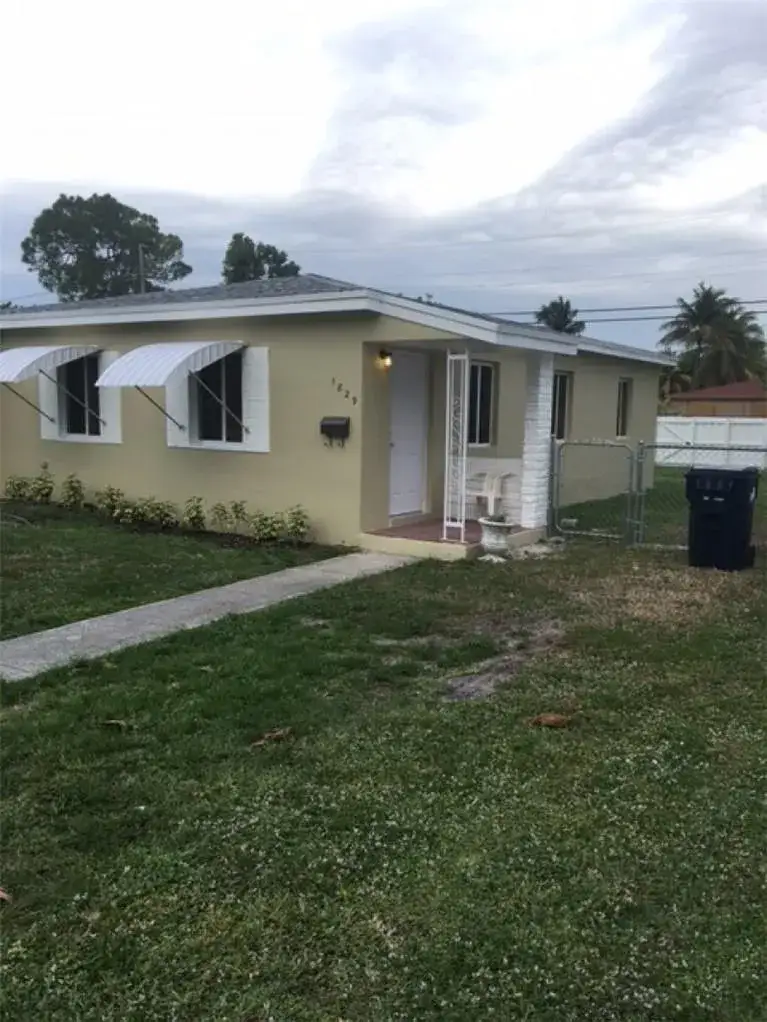 1829 NE 175th Street, North Miami Beach FL 33162
