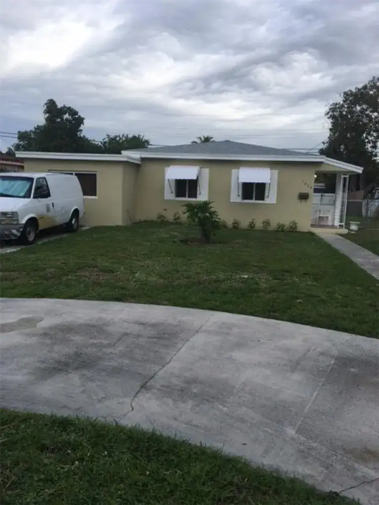 1829 NE 175th Street, North Miami Beach FL 33162 photo 3