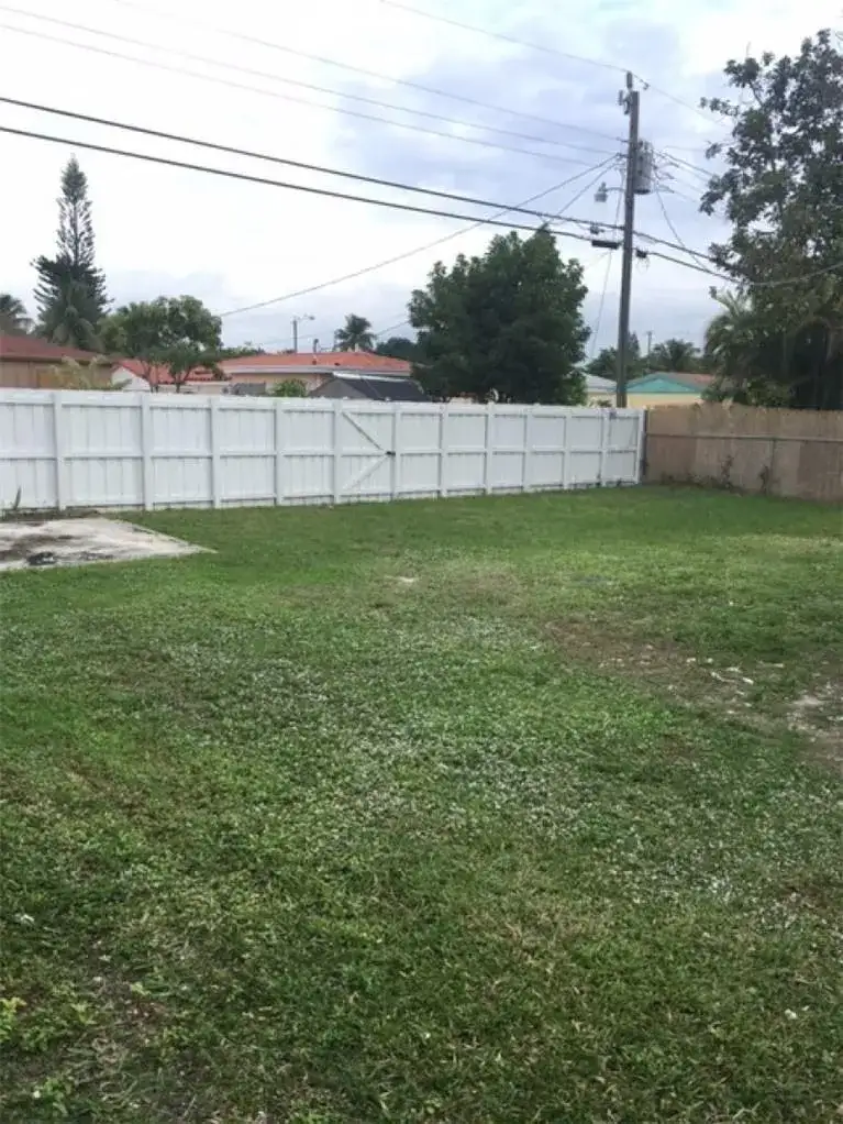 1829 NE 175th Street, North Miami Beach FL 33162 photo 5