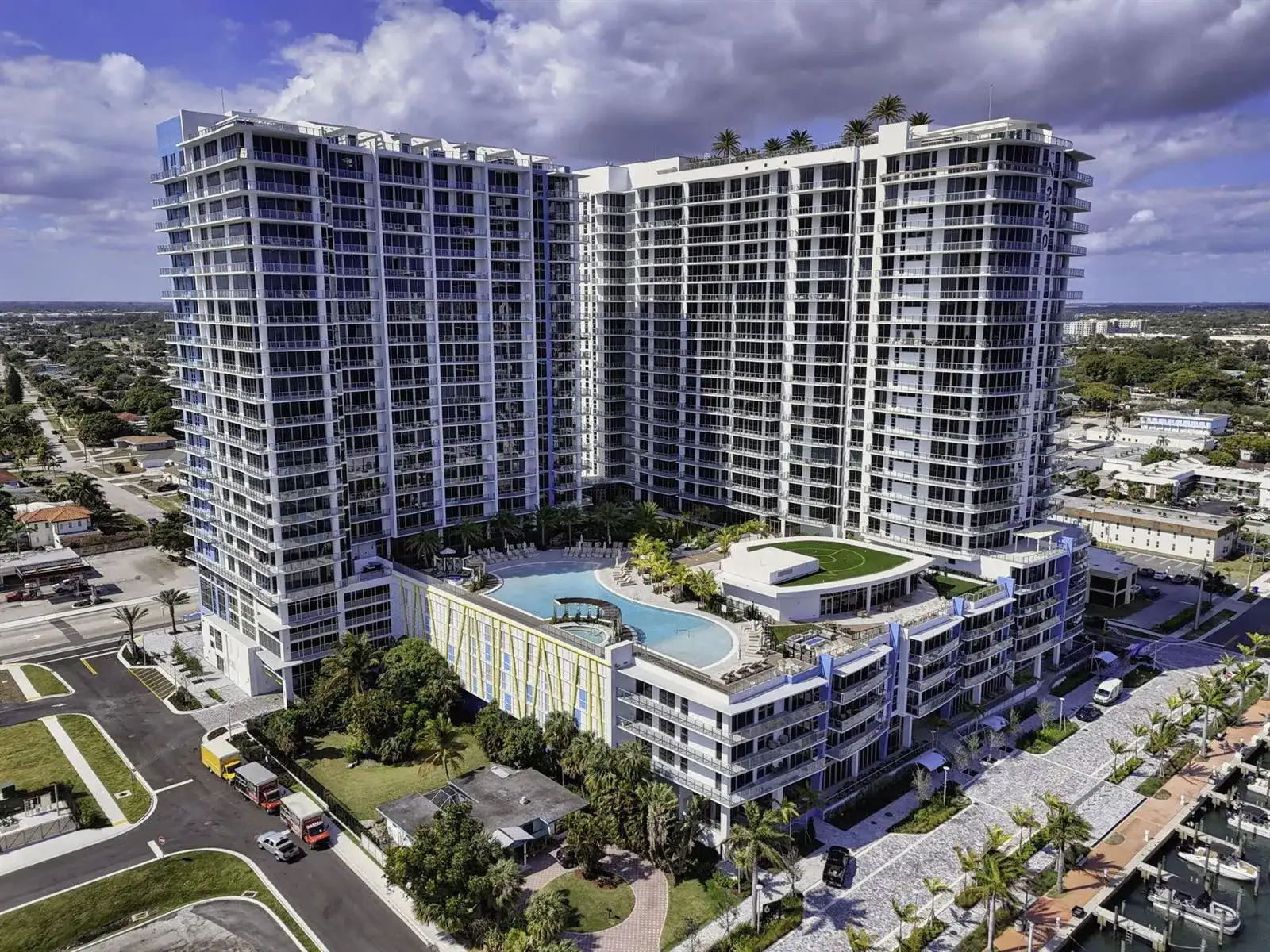 220 Lake Shore Drive # 609, Lake Park FL 33403 photo 3
