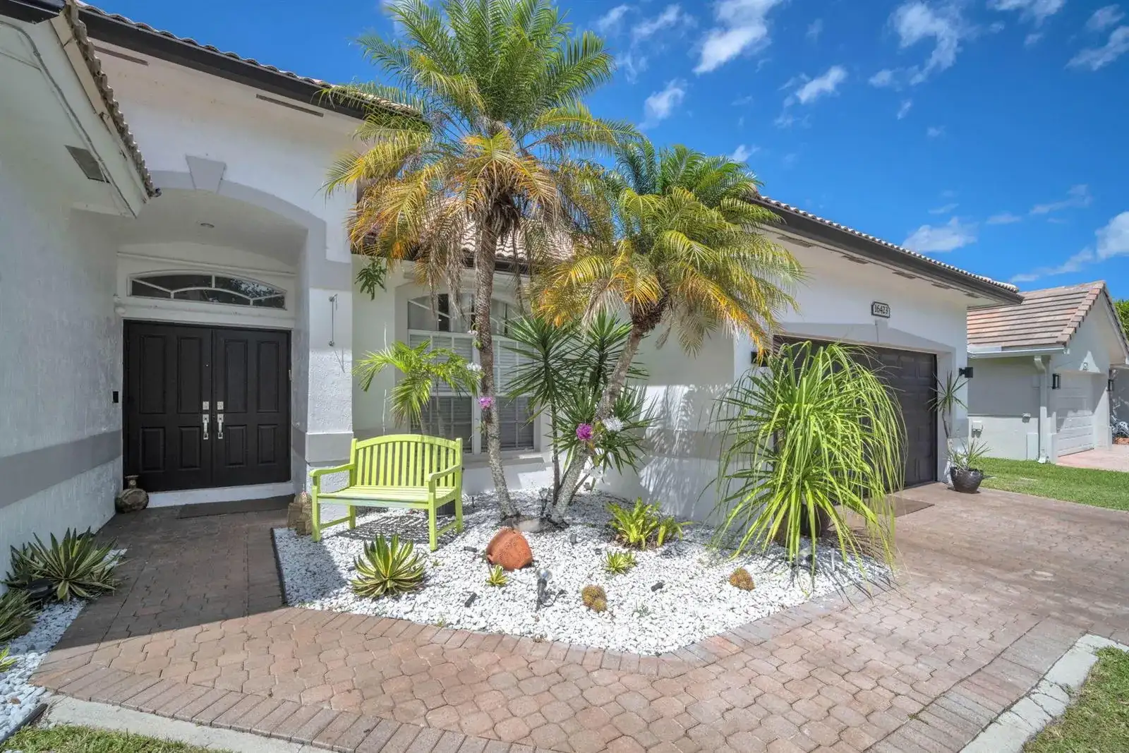 16423 Segovia Circle S, Fort Lauderdale FL 33331 photo 2