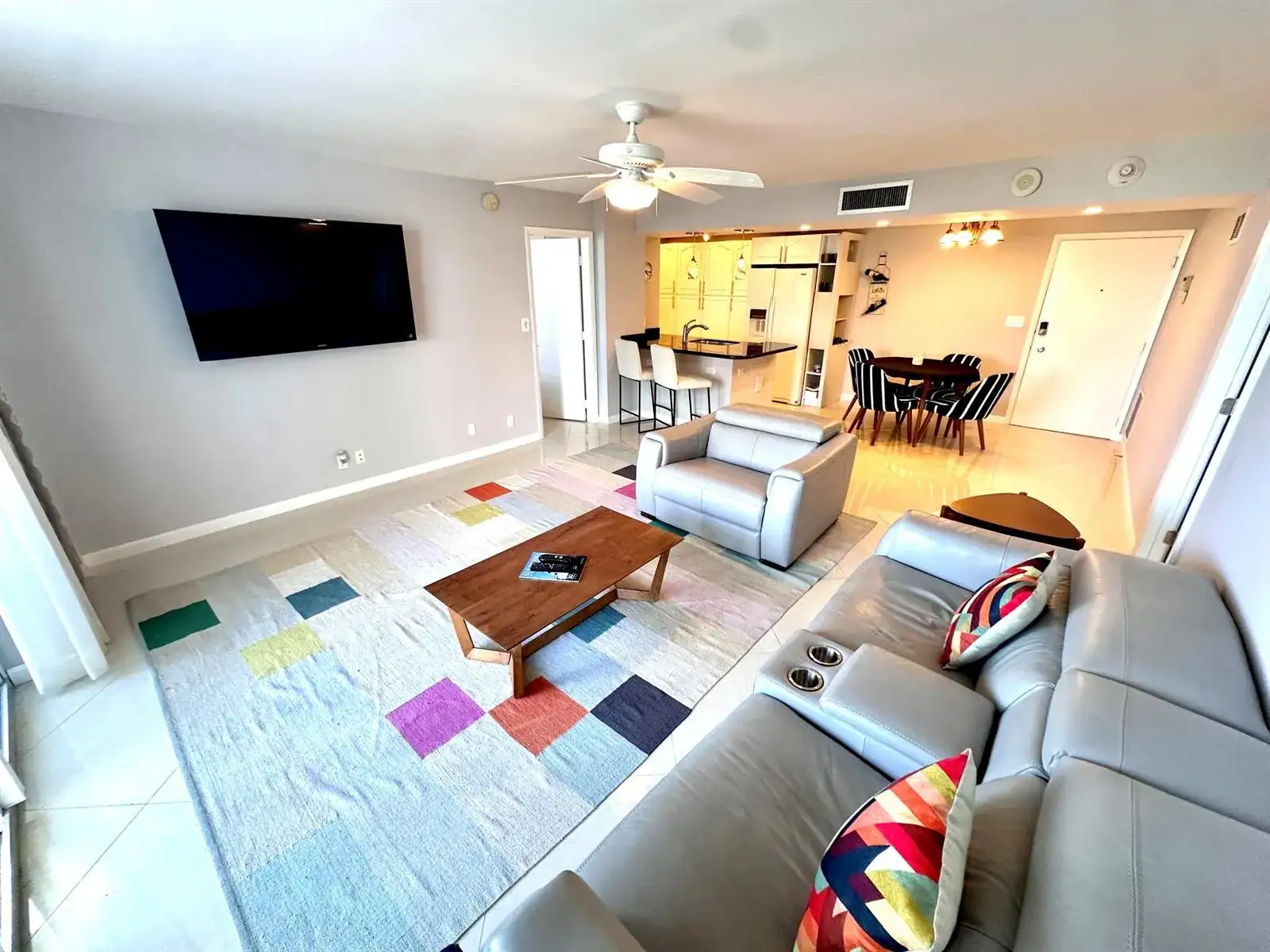 1 Las Olas Circle # 313, Fort Lauderdale FL 33316 photo 2