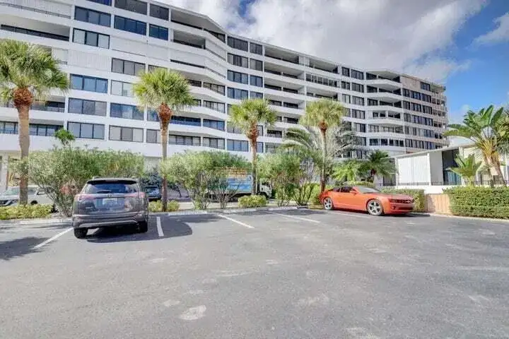 3589 S Ocean Boulevard # 614, South Palm Beach FL 33480 photo 4