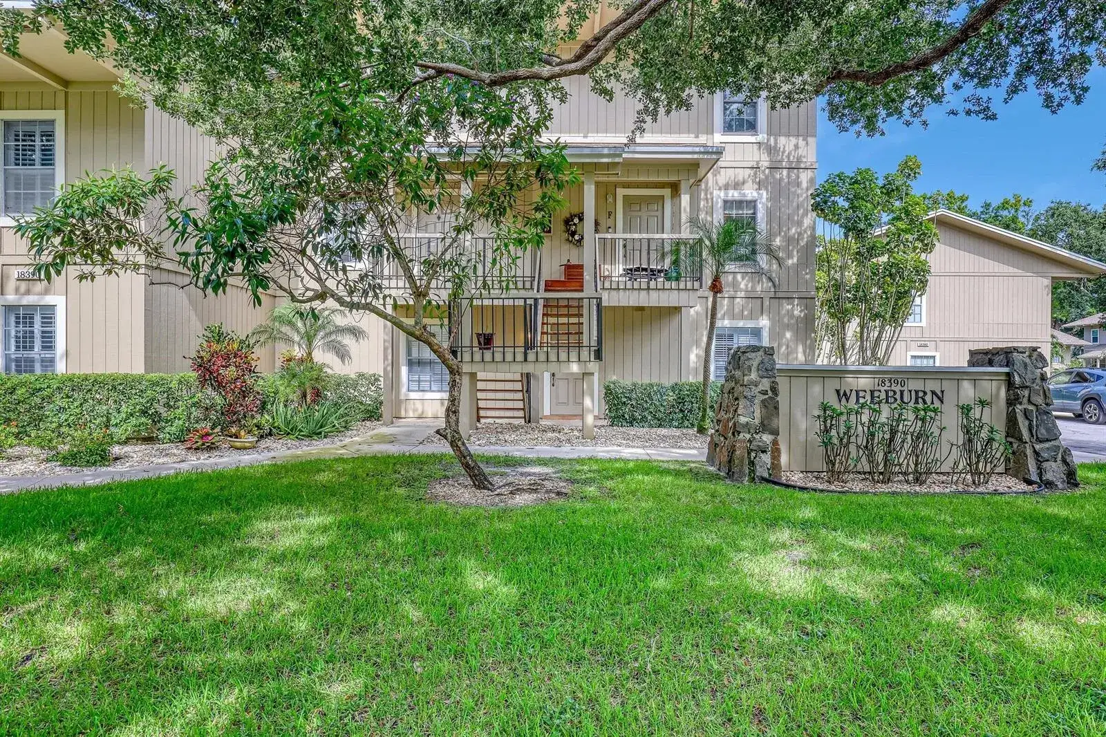 18390 SE Wood Haven Lane, Jupiter FL 33469