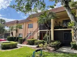 158 Lakeview Drive # 202, Weston FL 33326 photo 3