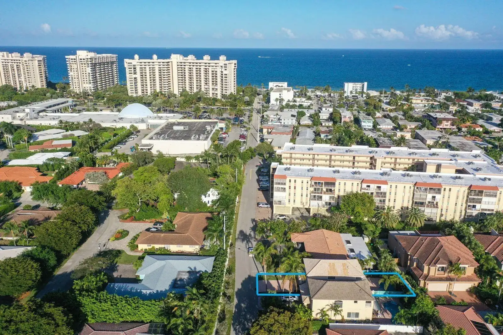 218 Pine Avenue, Lauderdale By The Sea FL 33308 photo 2