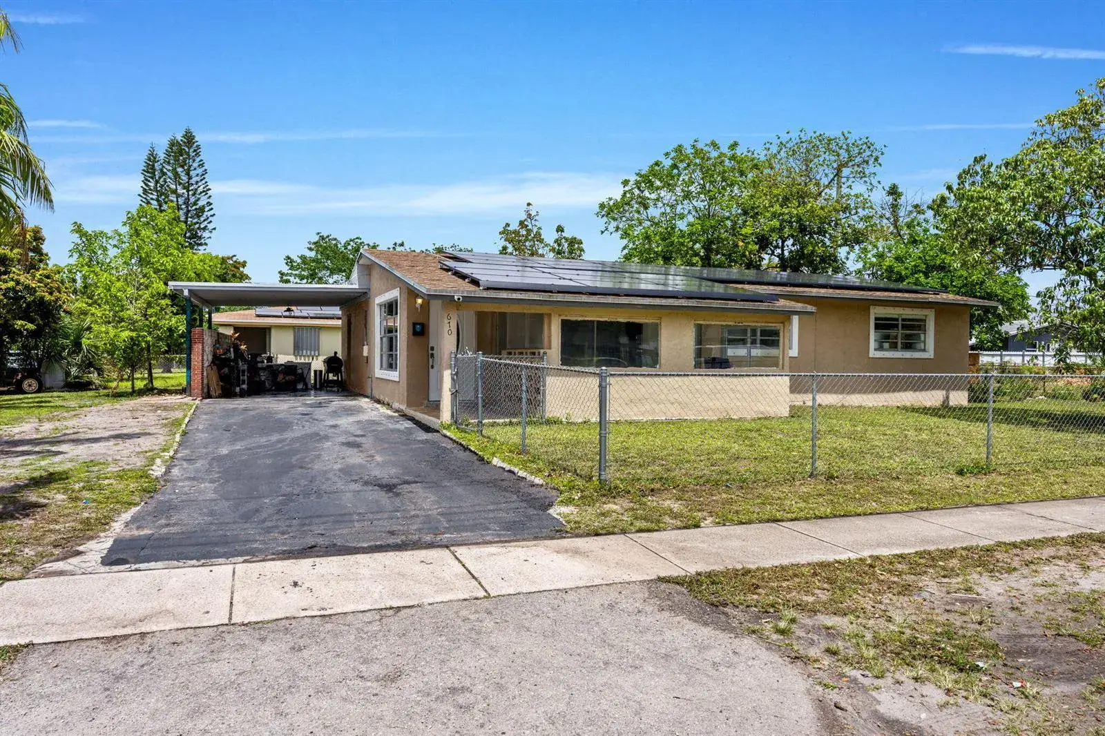 670 SW 29th Avenue, Fort Lauderdale FL 33312