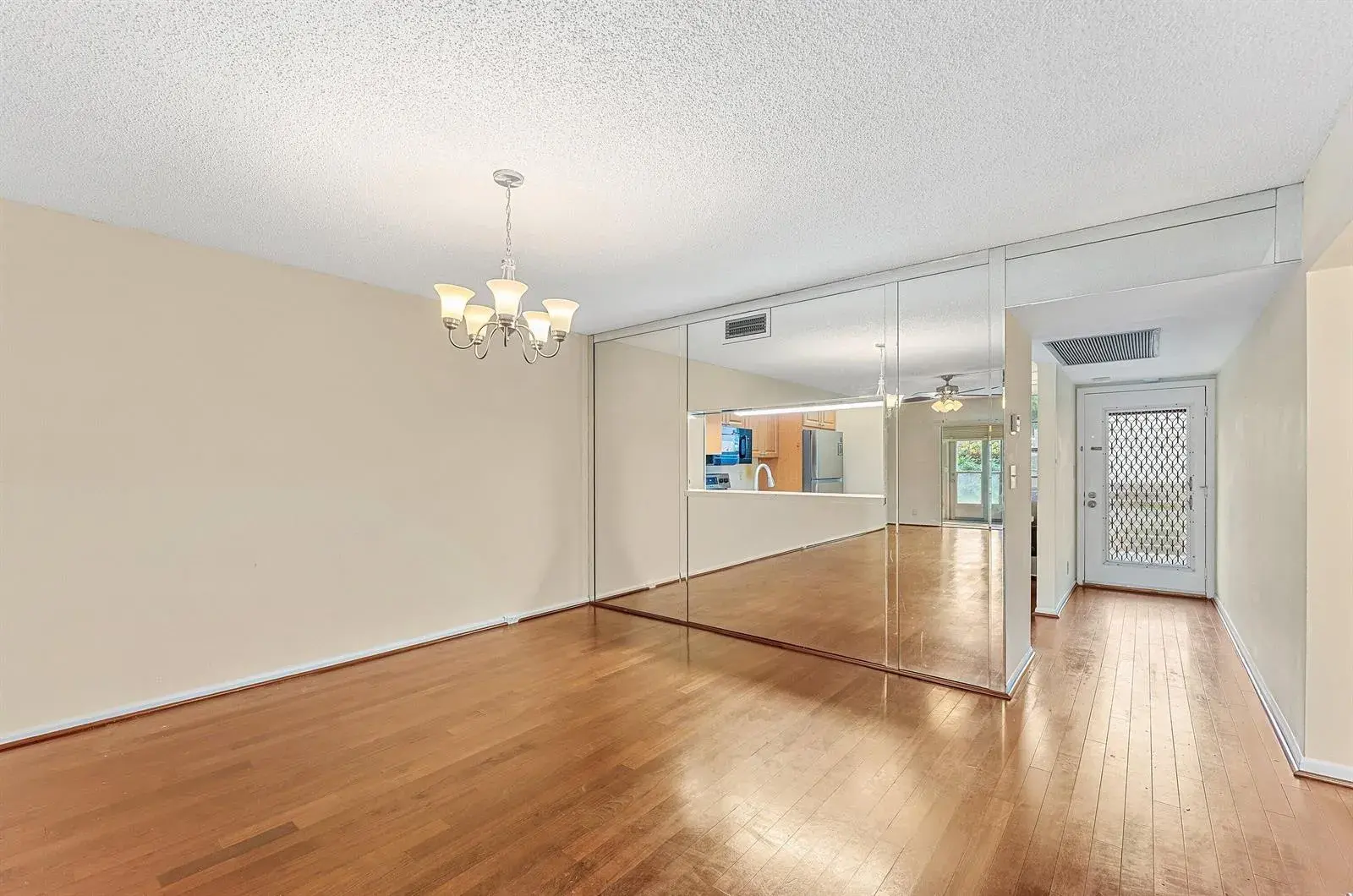 3301 Aruba Way # C1, Coconut Creek FL 33066