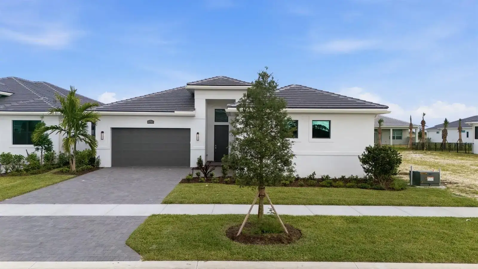 12678 SW Lunata Way, Port St. Lucie FL 34987 photo 2