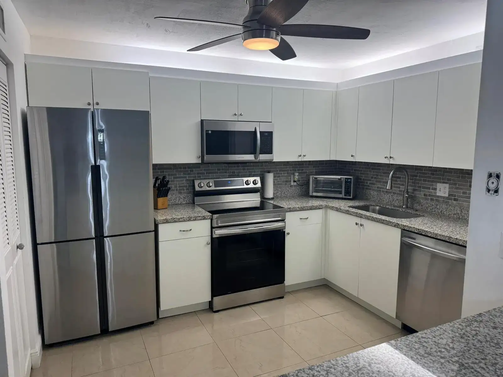 5817 La Pinata Boulevard # 1, FL 33463 photo 3