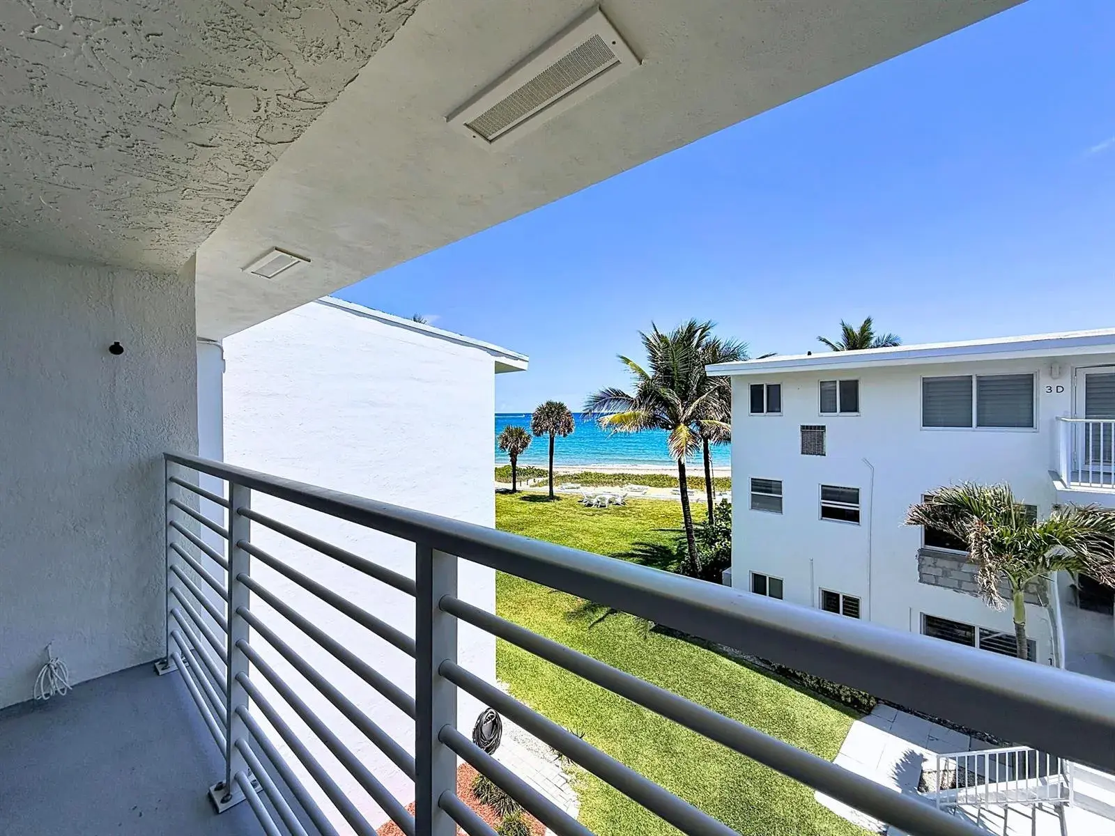 1043 Hillsboro Mile # 19c, Hillsboro Beach FL 33062