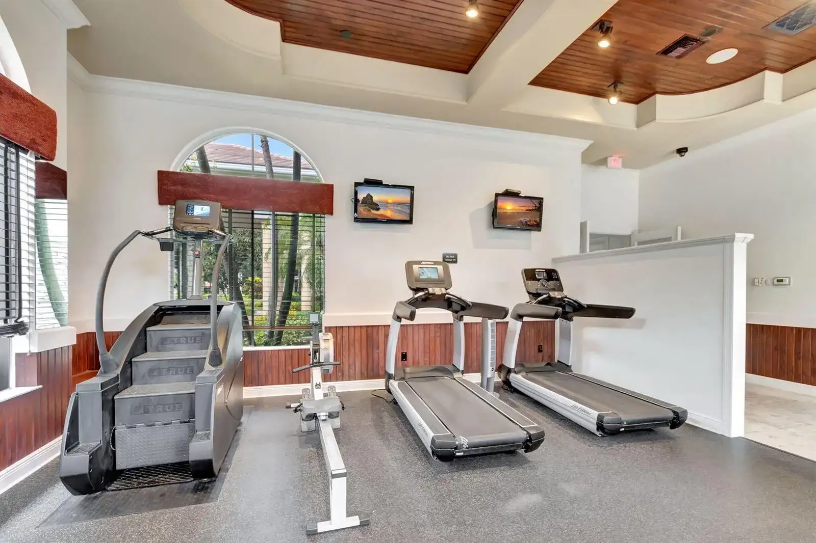 10337 Trianon Place, Wellington FL 33449 photo 4