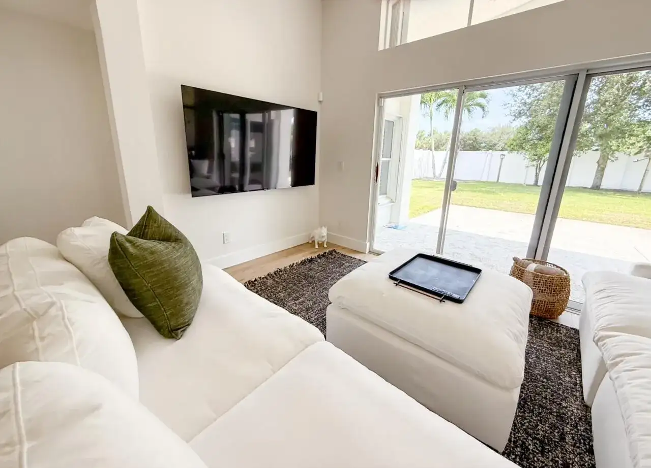 7895 Manor Forest Boulevard, Boynton Beach FL 33436 photo 2